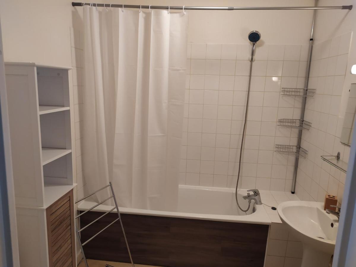 T1 Bis Cosy Avec 6 Couchages Proche De La Mer - Quartier Minimes ลาโรแชล ภายนอก รูปภาพ